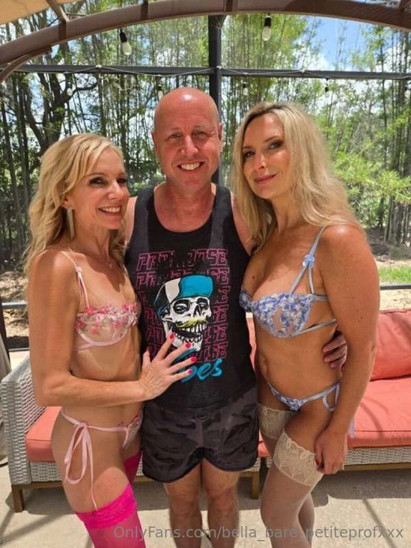 Bella Bare OnlyFans free account photo 29 - bella_bare_petiteprofxxx nudes and sex tapes
