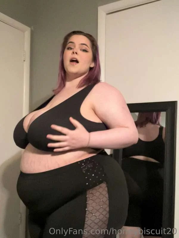 Honeybiscuit20 OnlyFans free account photo 9 - honeybiscuit20 nudes and sex tapes