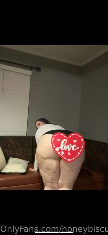 Honeybiscuit20 OnlyFans free account photo 5 - honeybiscuit20 nudes and sex tapes