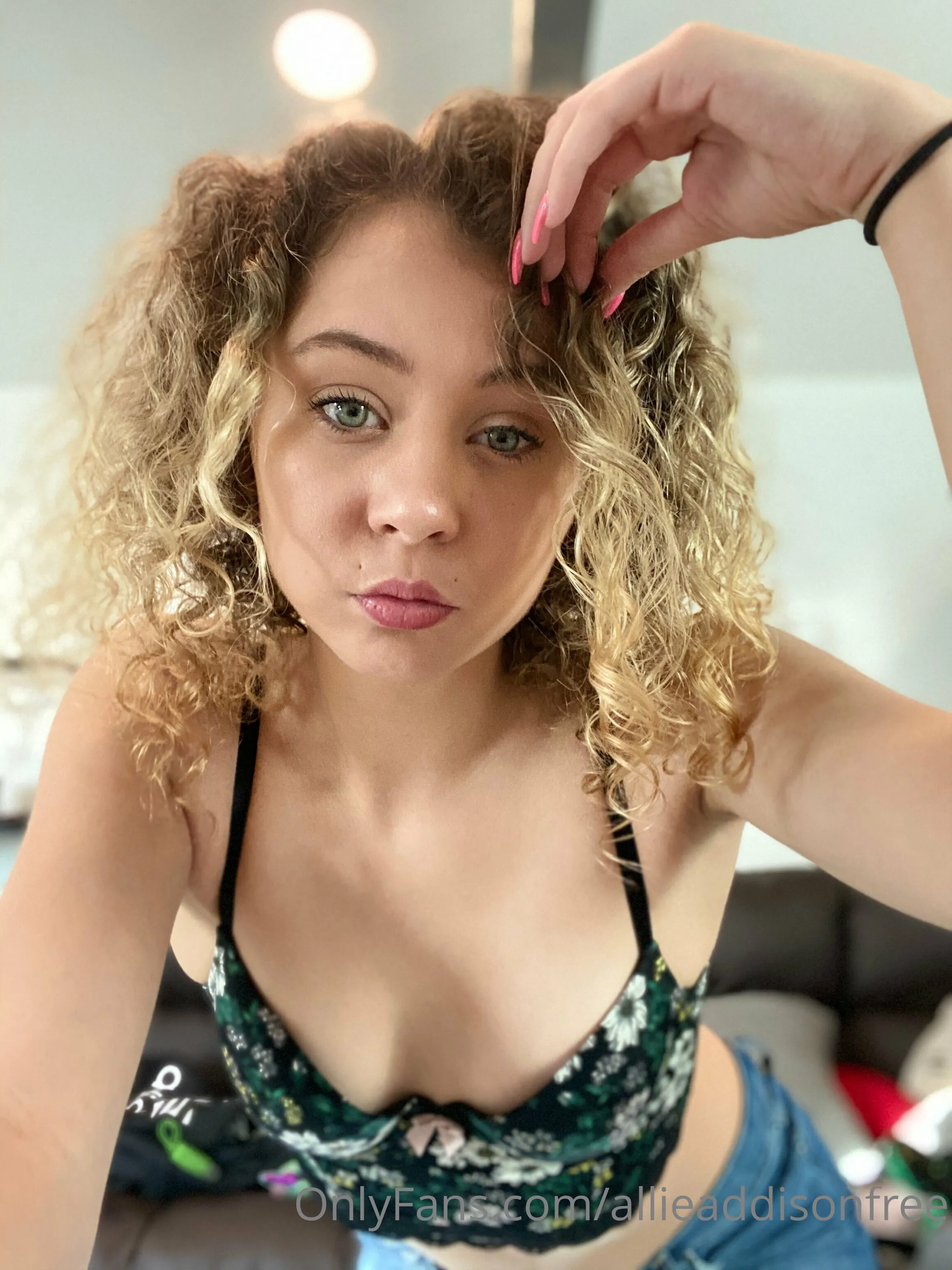 Allie Addison OnlyFans free account photo 3 - allieaddisonfree nudes and sex tapes