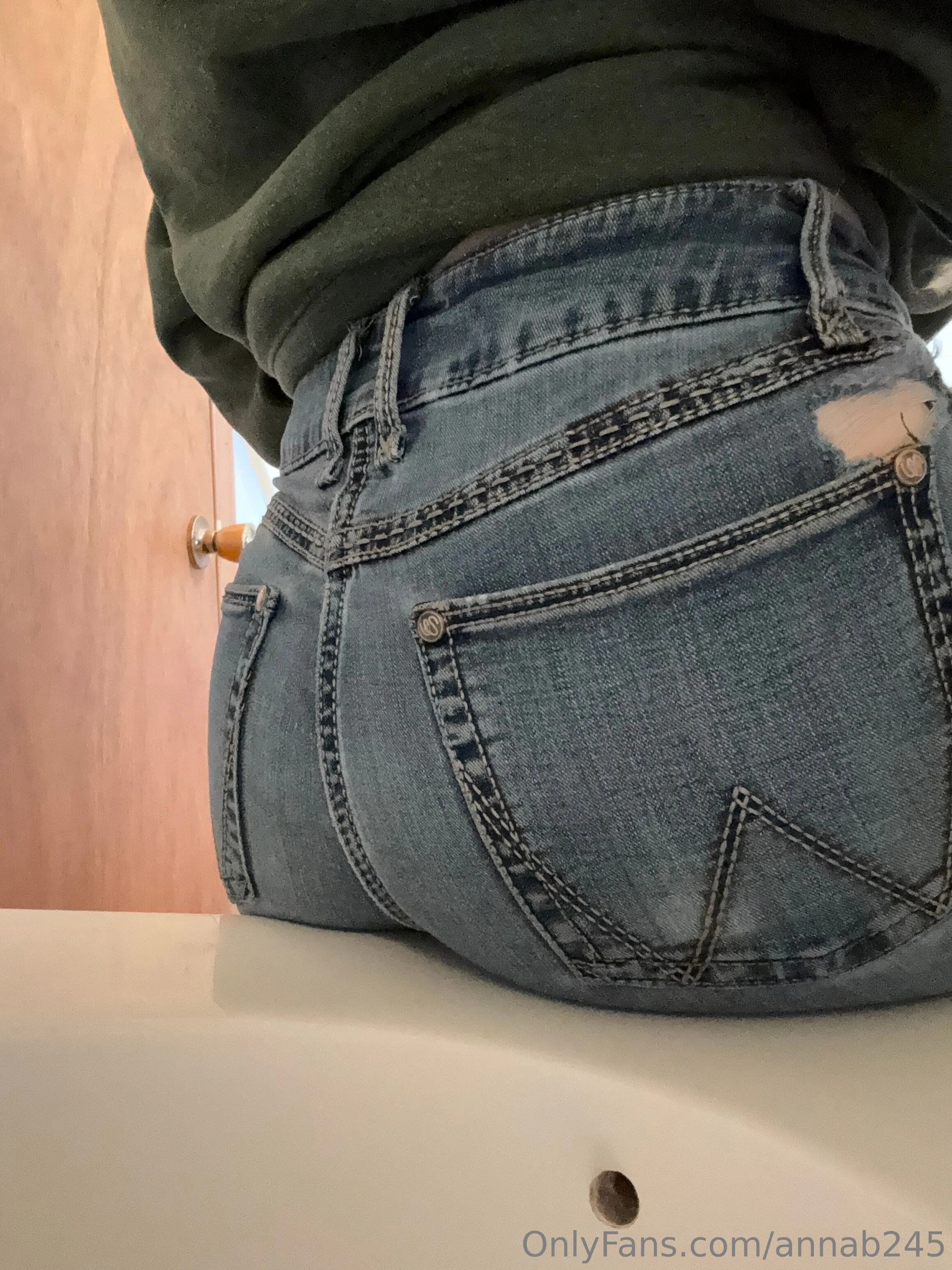 Anna OnlyFans free account photo 2 - annab245 nudes and sex tapes