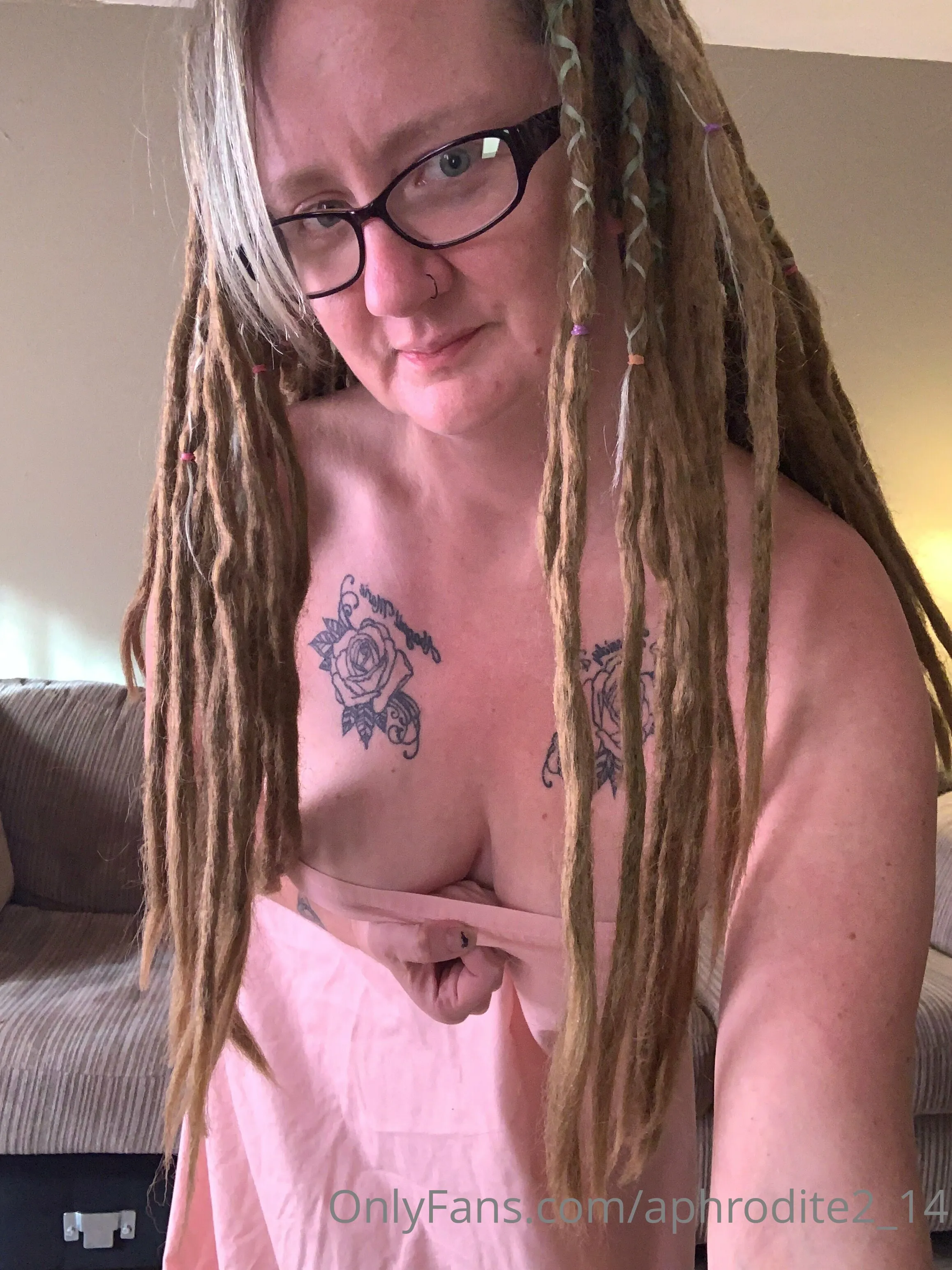 Aphrodite 2_14 OnlyFans free account photo 9 - aphrodite2_14 nudes and sex tapes