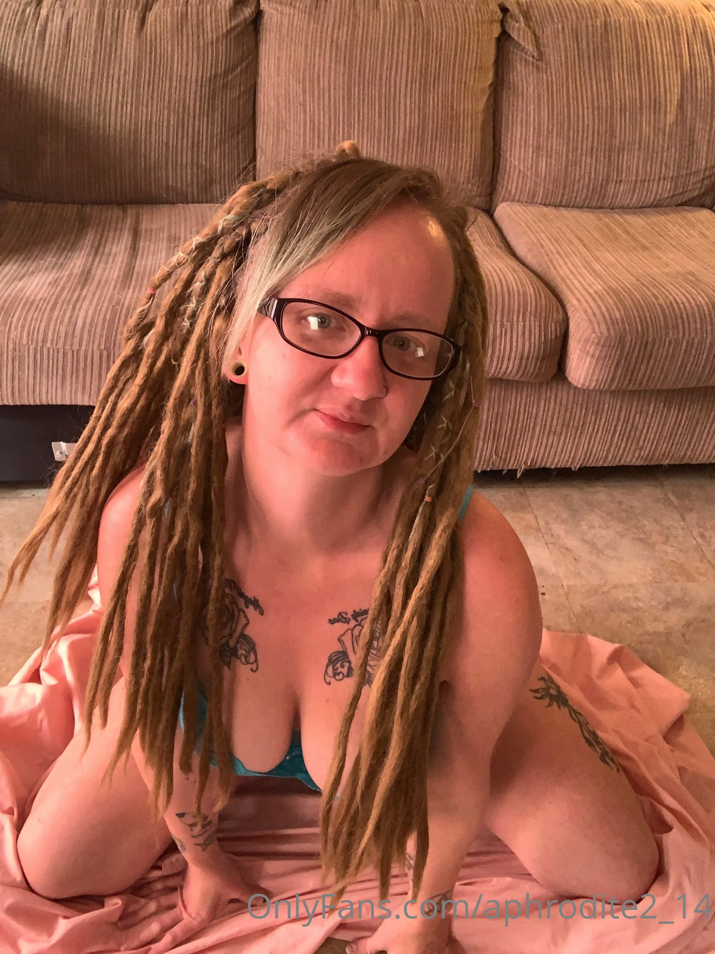 Aphrodite 2_14 OnlyFans free account photo 6 - aphrodite2_14 nudes and sex tapes