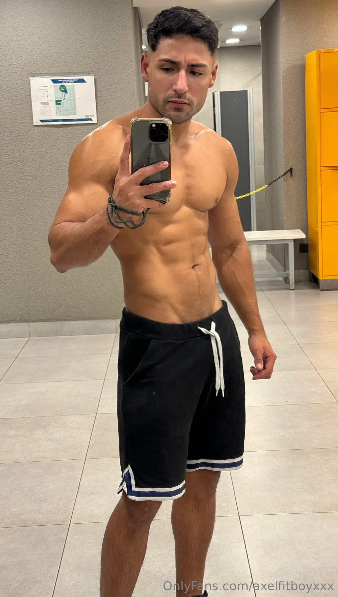 Axel Fit Boy OnlyFans free account photo 8 - axelfitboyxxx nudes and sex tapes