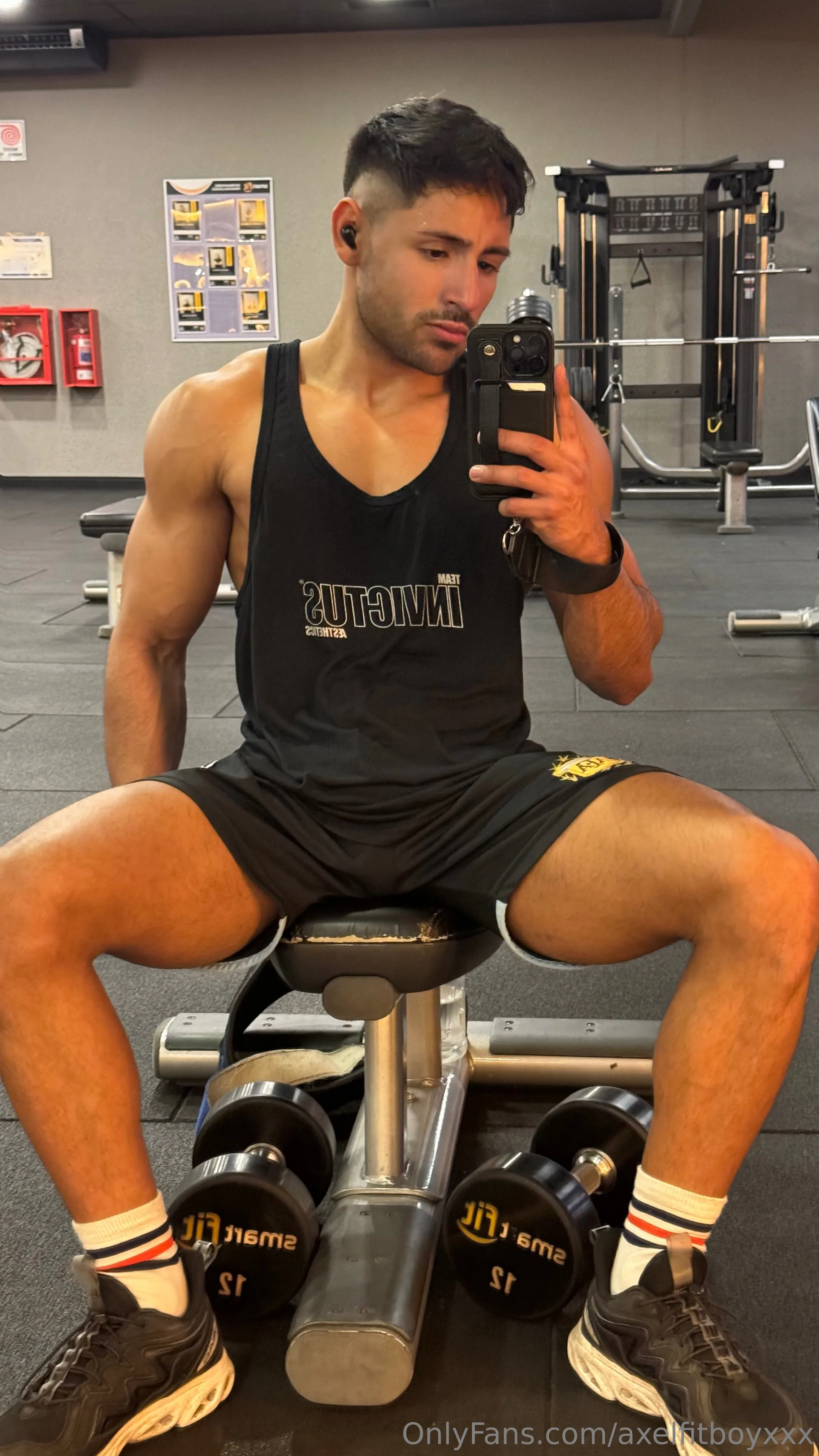 Axel Fit Boy OnlyFans free account photo 1 - axelfitboyxxx nudes and sex tapes