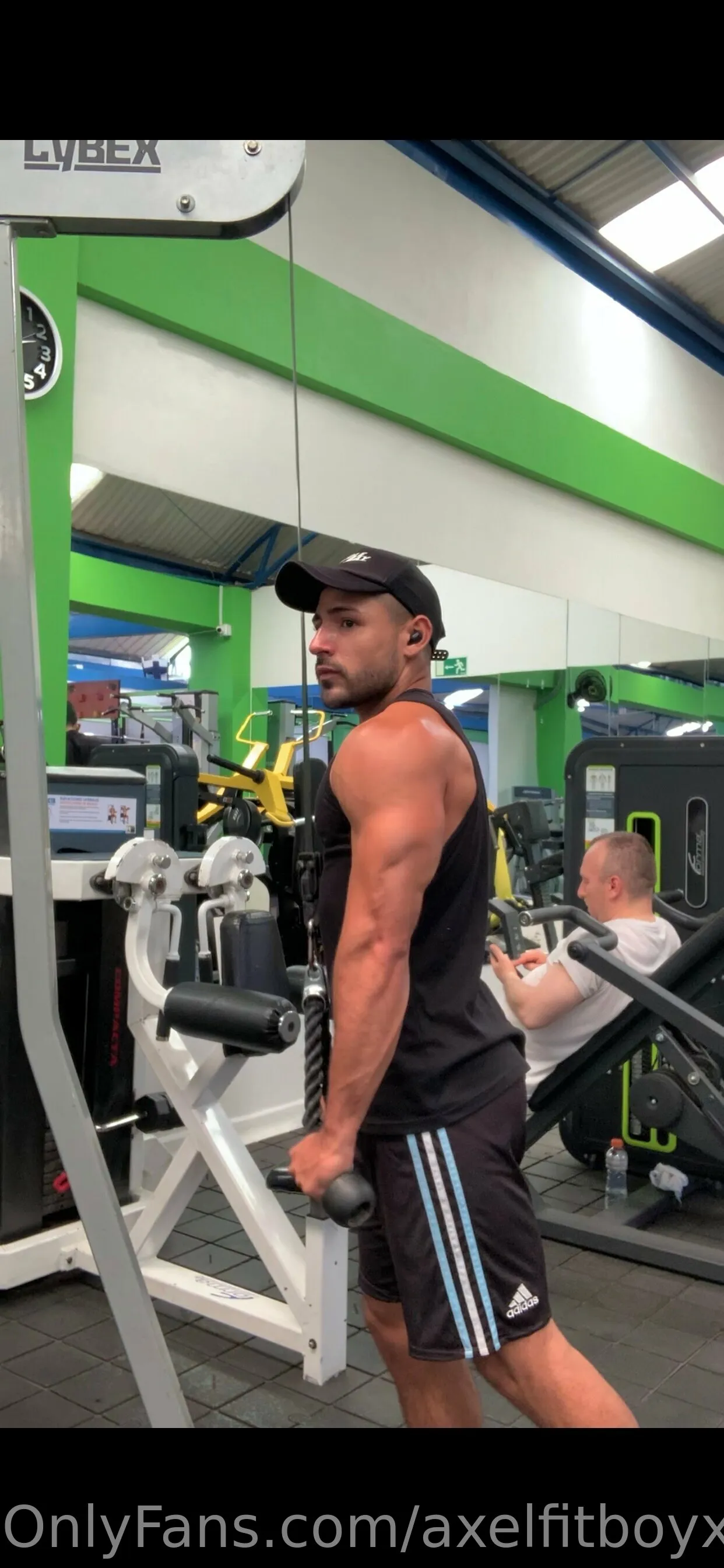 Axel Fit Boy OnlyFans free account photo 13 - axelfitboyxxx nudes and sex tapes