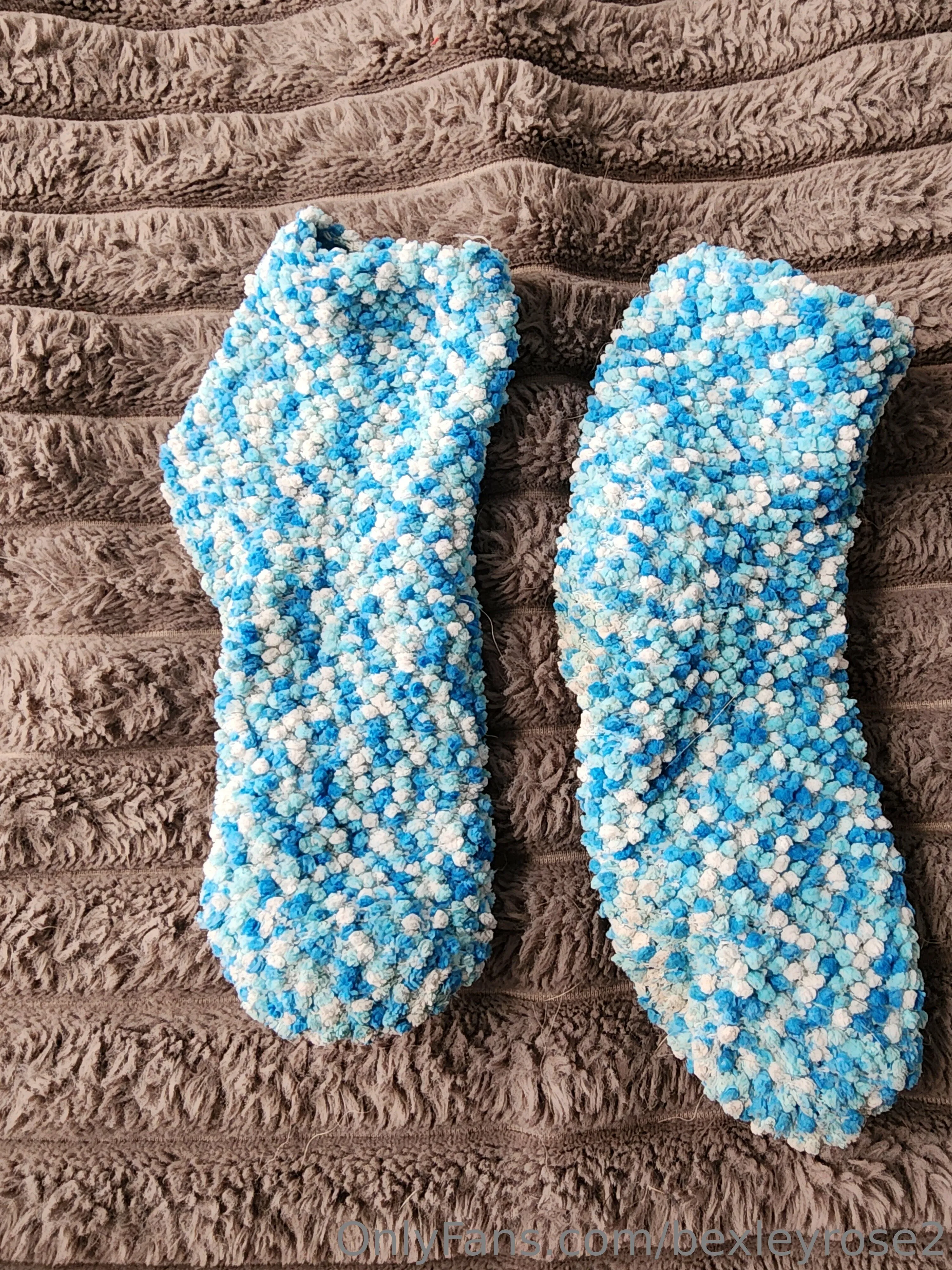 Layaaa OnlyFans free account photo 6 - bexleyrose2 nudes and sex tapes