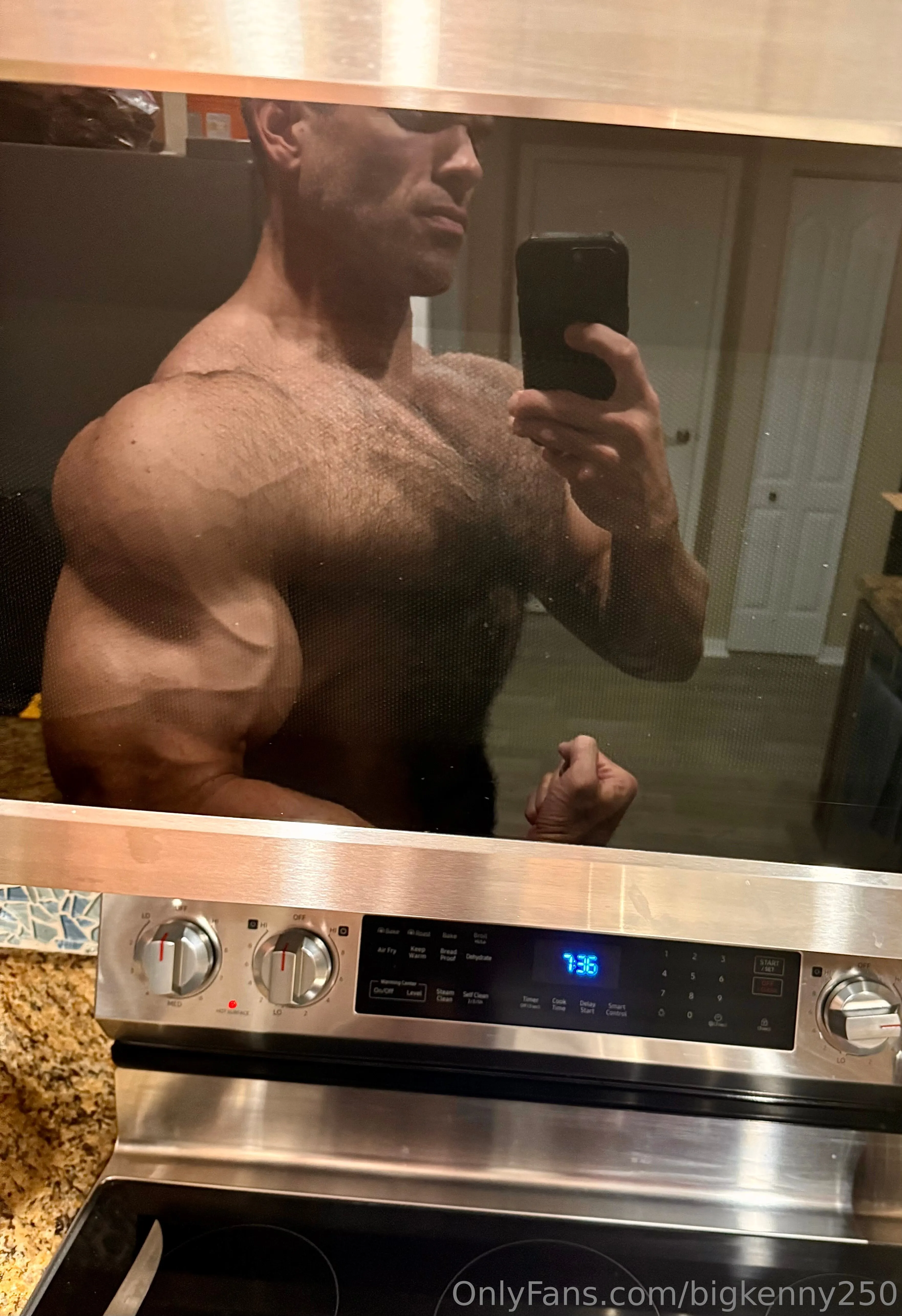 bigkenny250 OnlyFans free account photo 4 - bigkenny250 nudes and sex tapes