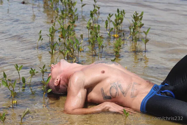 chris OnlyFans free account photo 13 - chris232 nudes and sex tapes