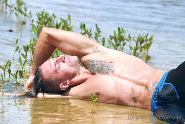 chris OnlyFans free account photo 14 - chris232 nudes and sex tapes
