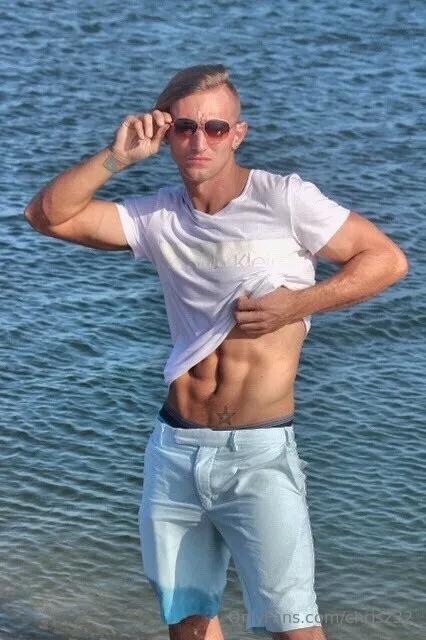 chris OnlyFans free account photo 11 - chris232 nudes and sex tapes