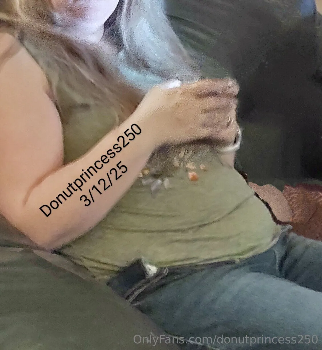 donutprincess250 OnlyFans free account photo 5 - donutprincess250 nudes and sex tapes