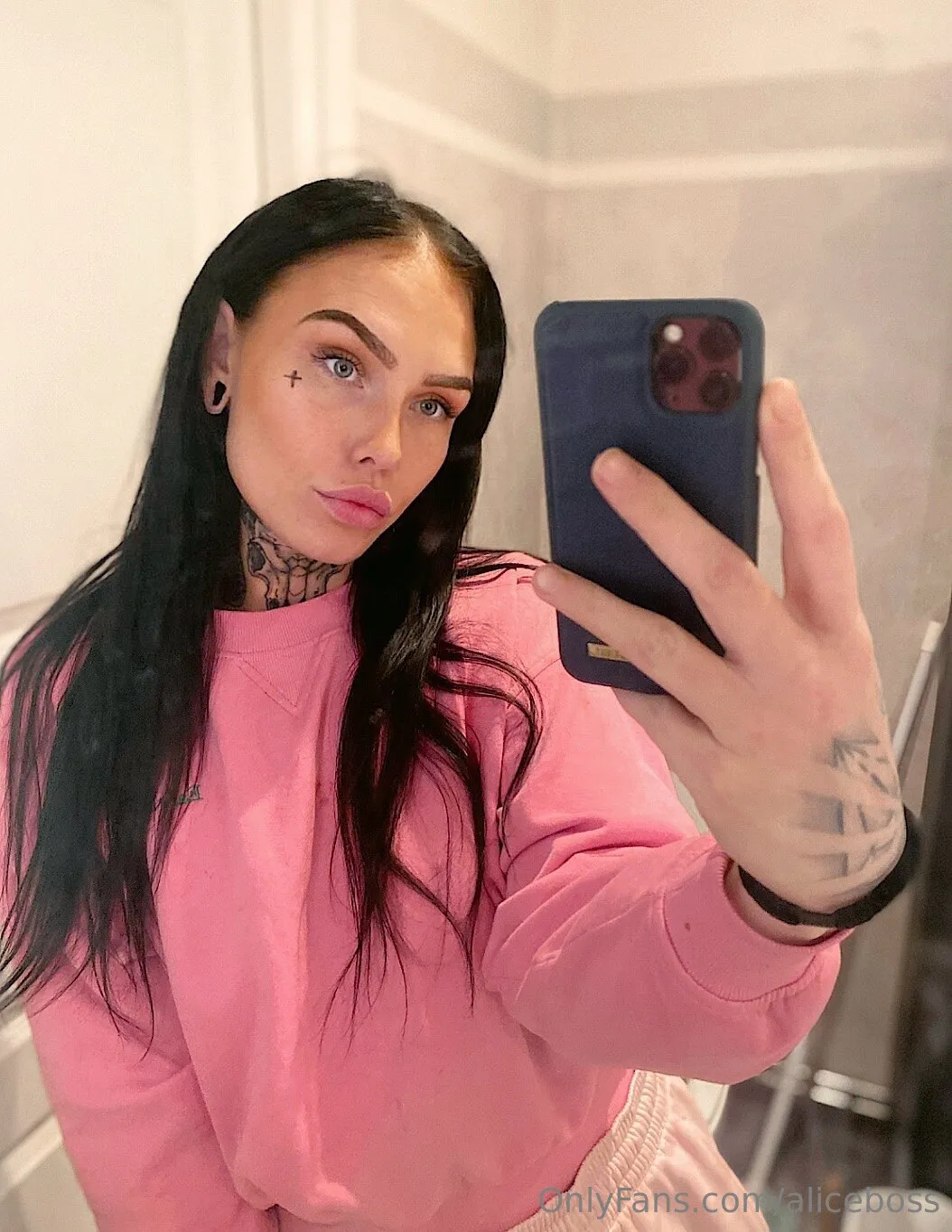 Alice OnlyFans free account photo 25 - aliceboss nudes and sex tapes