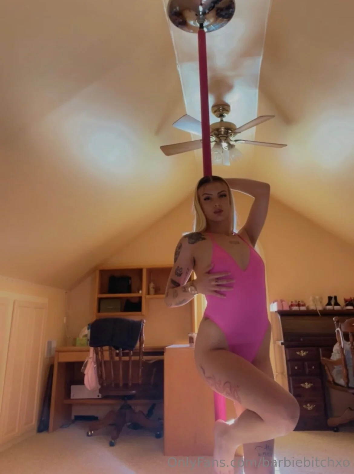 BarbieBitchxo OnlyFans free account photo 8 - barbiebitchxo nudes and sex tapes