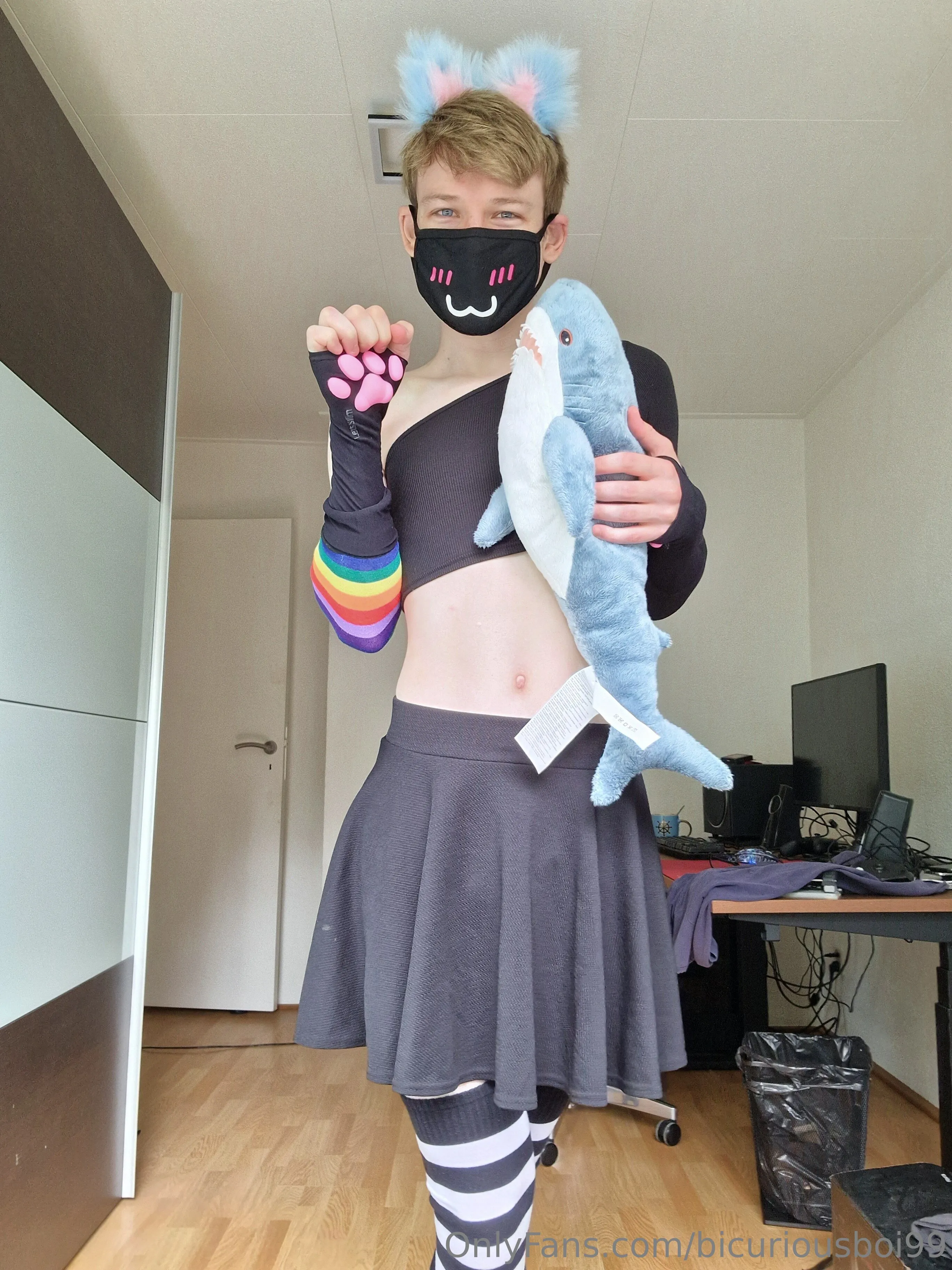 BiCuriousBoi99 OnlyFans free account photo 10 - bicuriousboi99 nudes and sex tapes