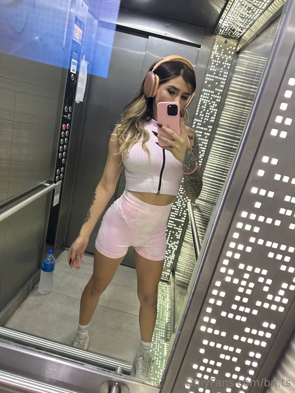 Bri OnlyFans free account photo 13 - bri.ts nudes and sex tapes