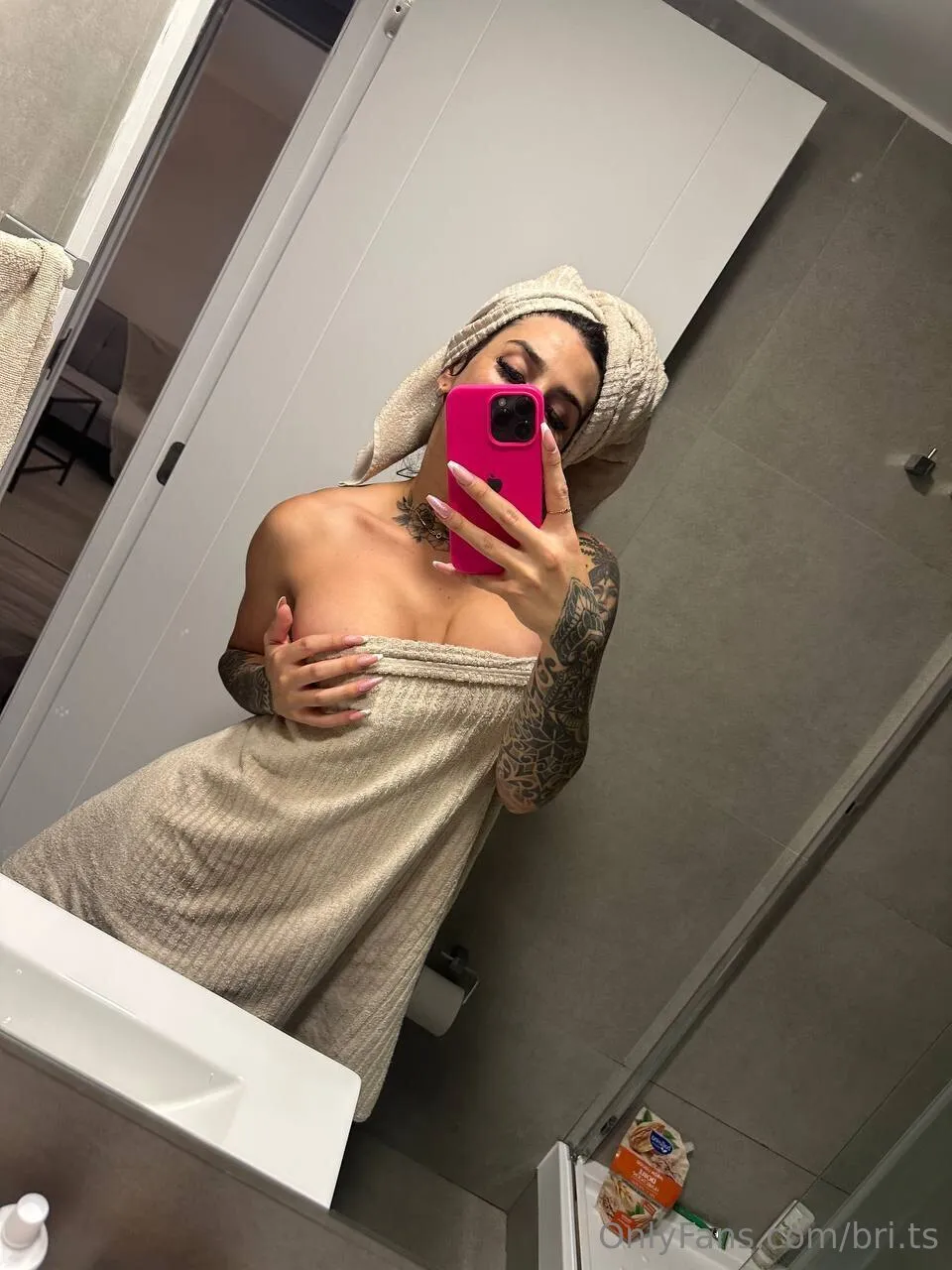 Bri OnlyFans free account photo 6 - bri.ts nudes and sex tapes