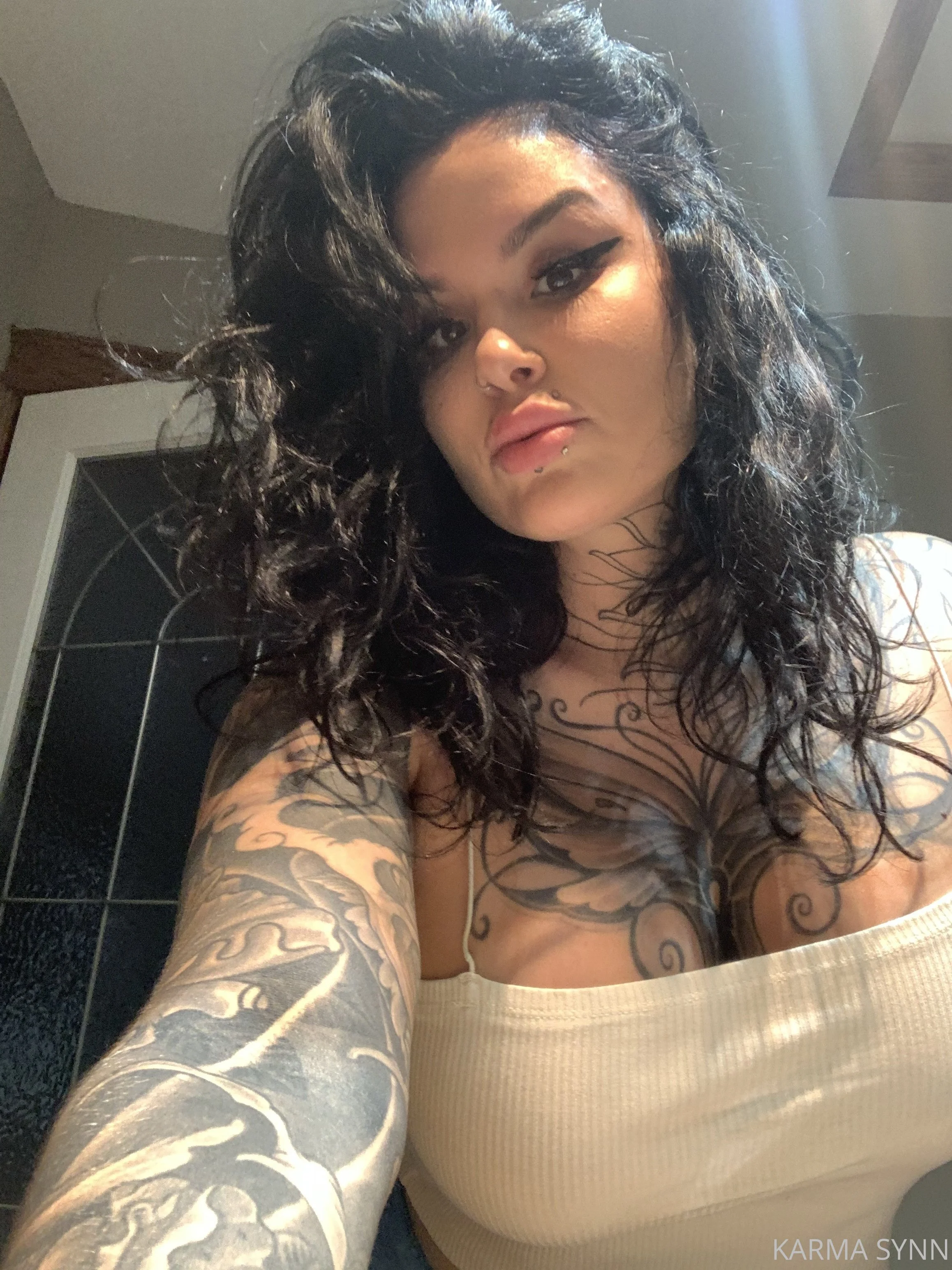 Karmabirdflys OnlyFans free account photo 10 - flykarmabird nudes and sex tapes