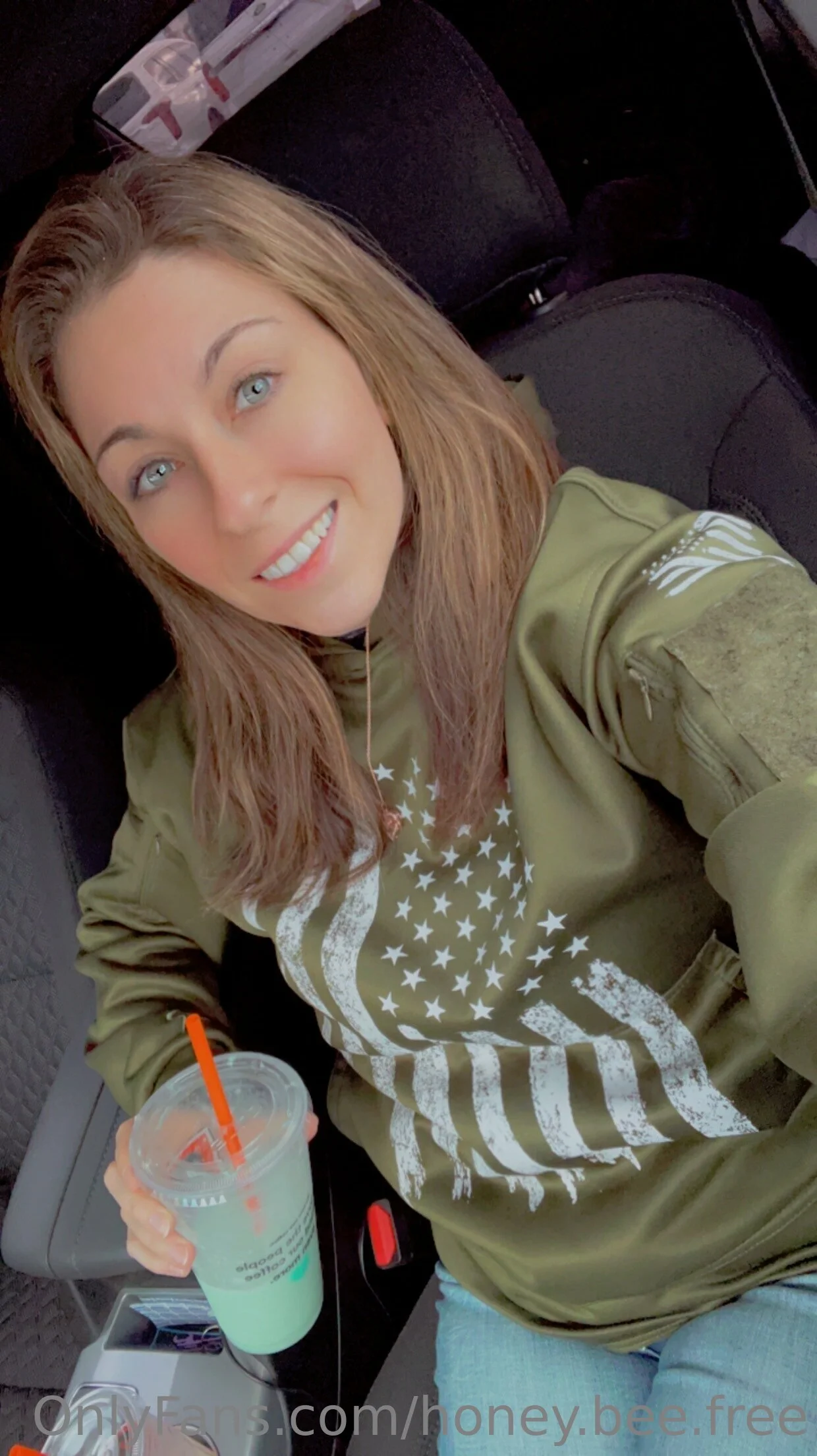 Honey.bee.free OnlyFans free account photo 1 - honey.bee.free nudes and sex tapes