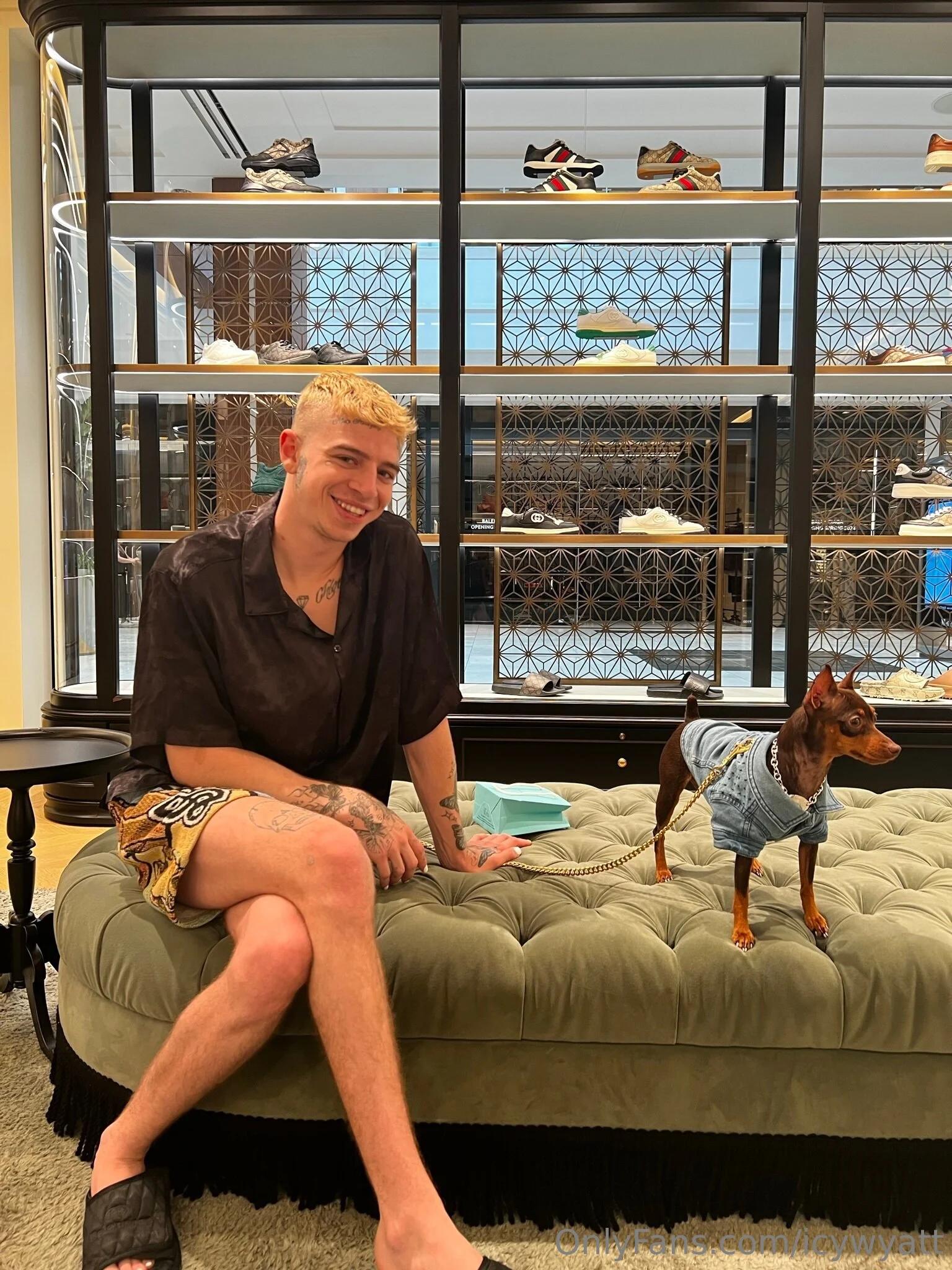 Icy Wyatt OnlyFans free account photo 3 - icywyatt nudes and sex tapes