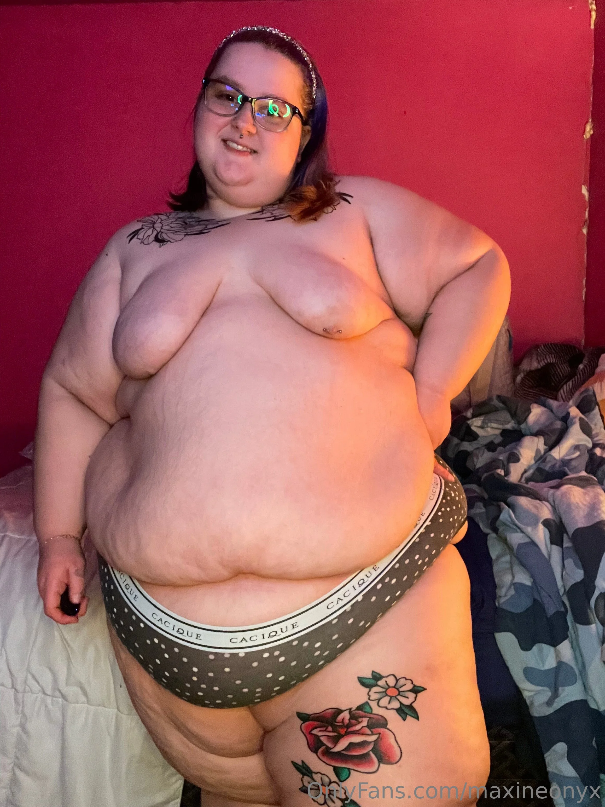 Maxine Onyx OnlyFans free account photo 25 - maxineonyx nudes and sex tapes