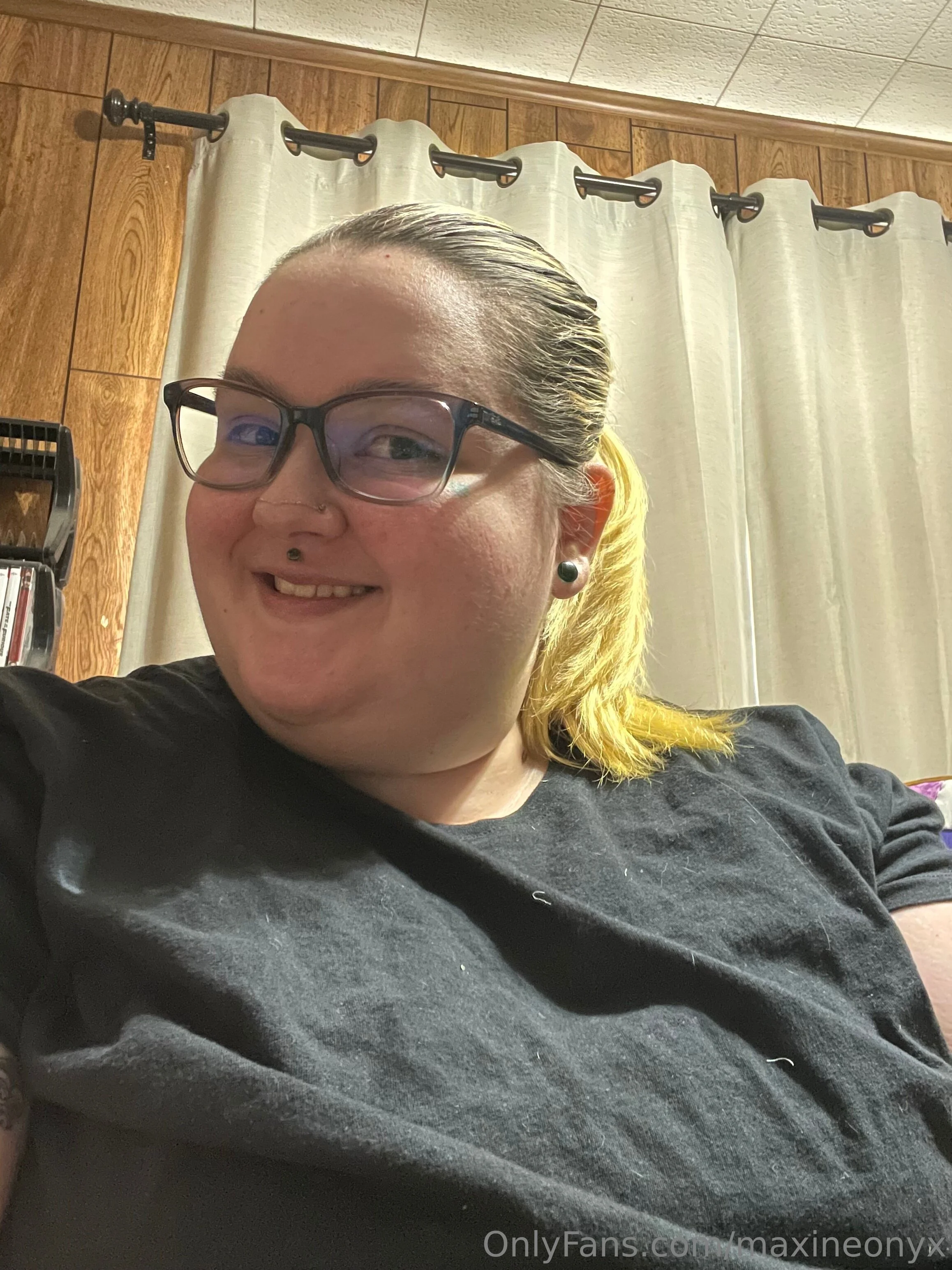 Maxine Onyx OnlyFans free account photo 19 - maxineonyx nudes and sex tapes