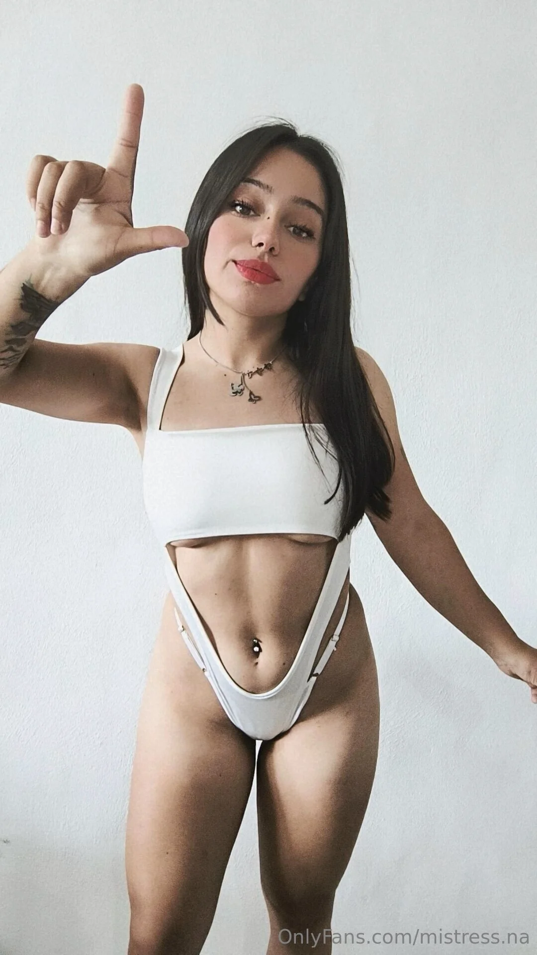 𝙌𝙐𝙀𝙀𝙉 𝙃𝙐𝙈𝙄𝙇𝙄𝘼𝙏𝙍𝙄𝙓 👑 OnlyFans free account photo 9 - mistress.na nudes and sex tapes