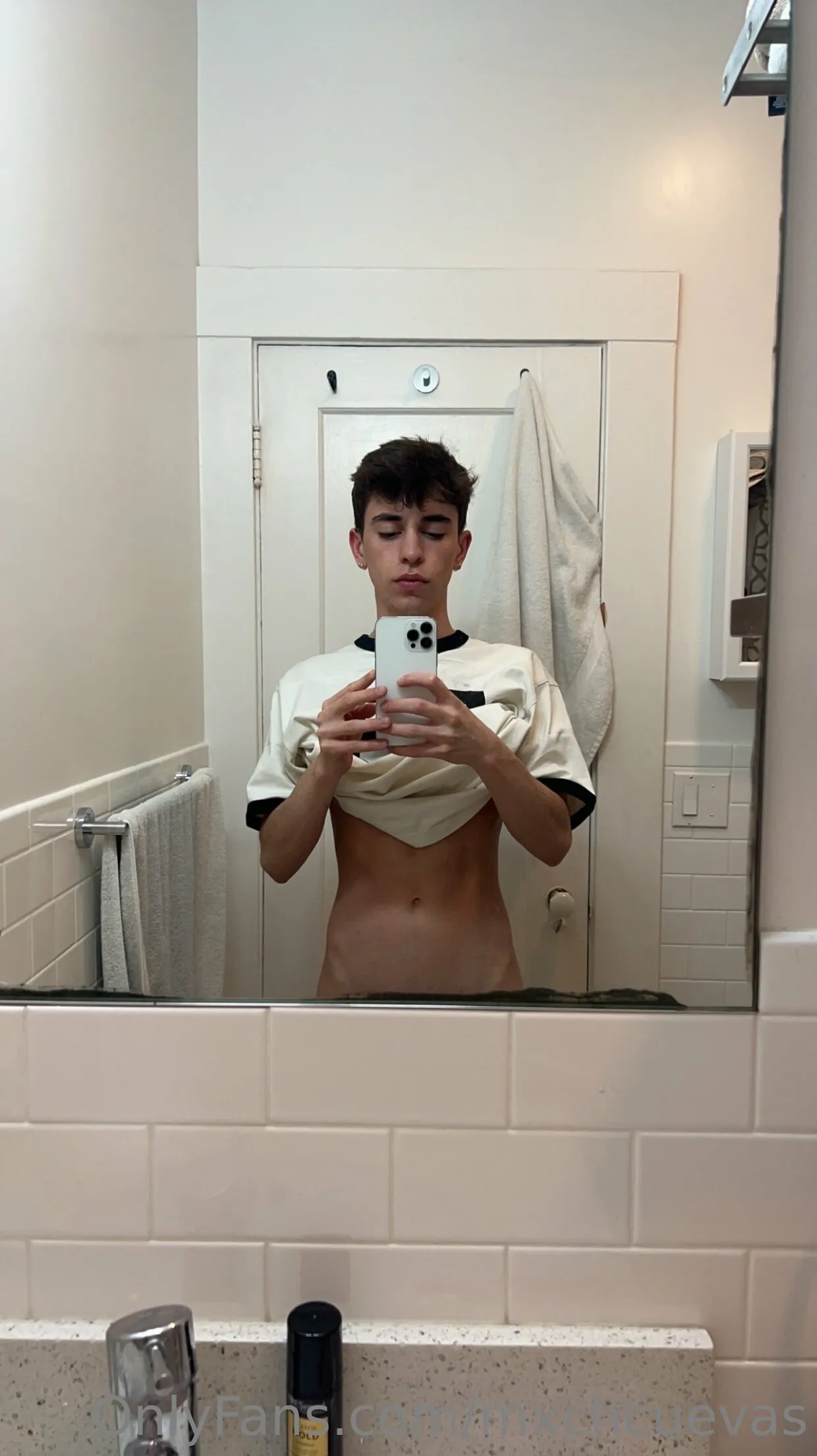 Mxch <3 OnlyFans free account photo 4 - mxchcuevas nudes and sex tapes