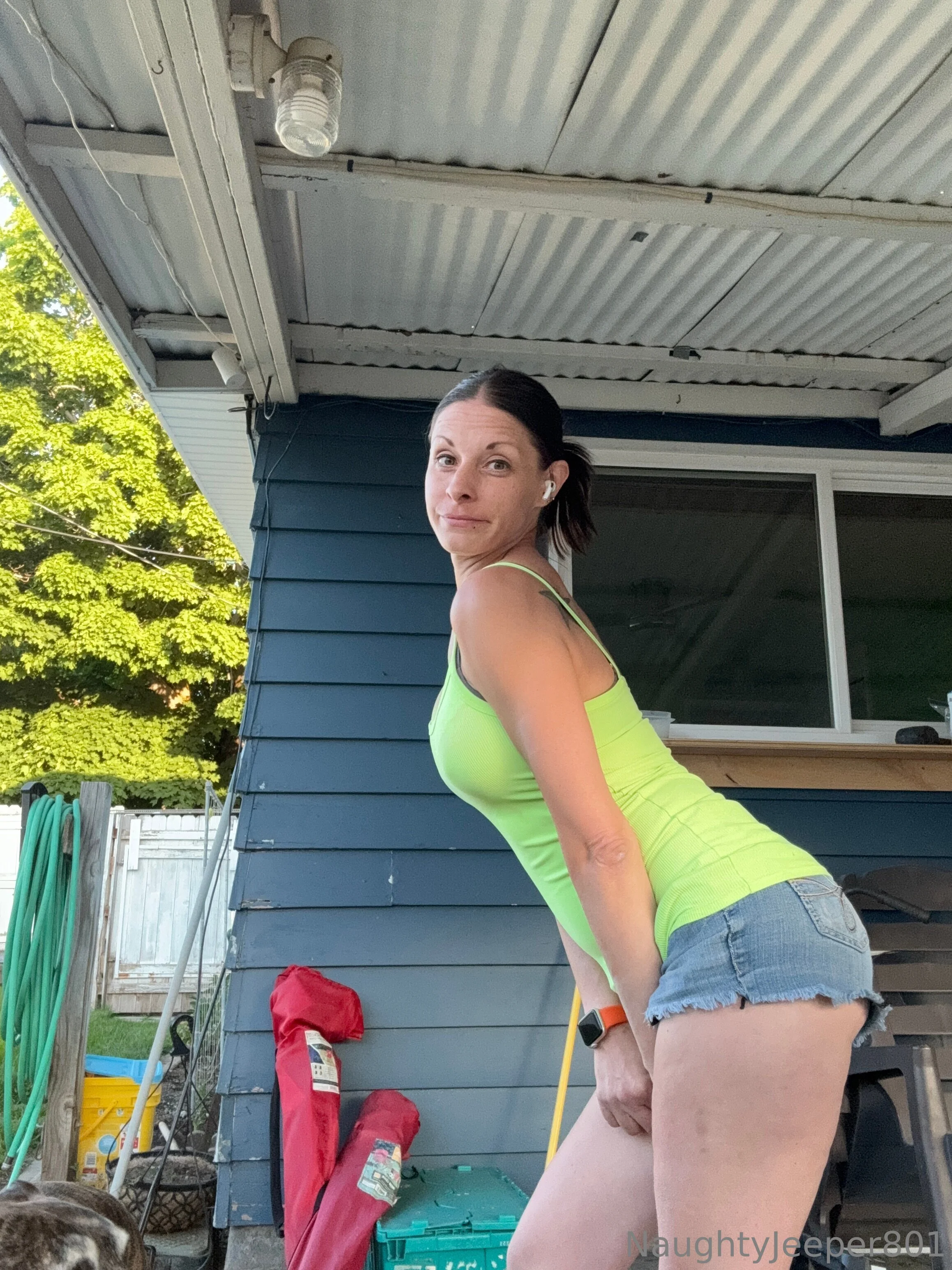 Naughty Girl Riley OnlyFans free account photo 2 - naughtyjeeper801f nudes and sex tapes