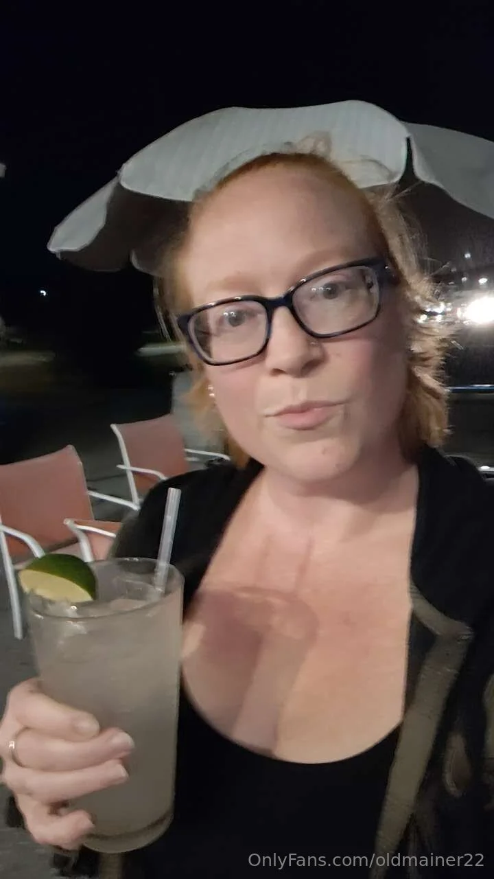 Elizabeth OnlyFans free account photo 32 - oldmainer22 nudes and sex tapes