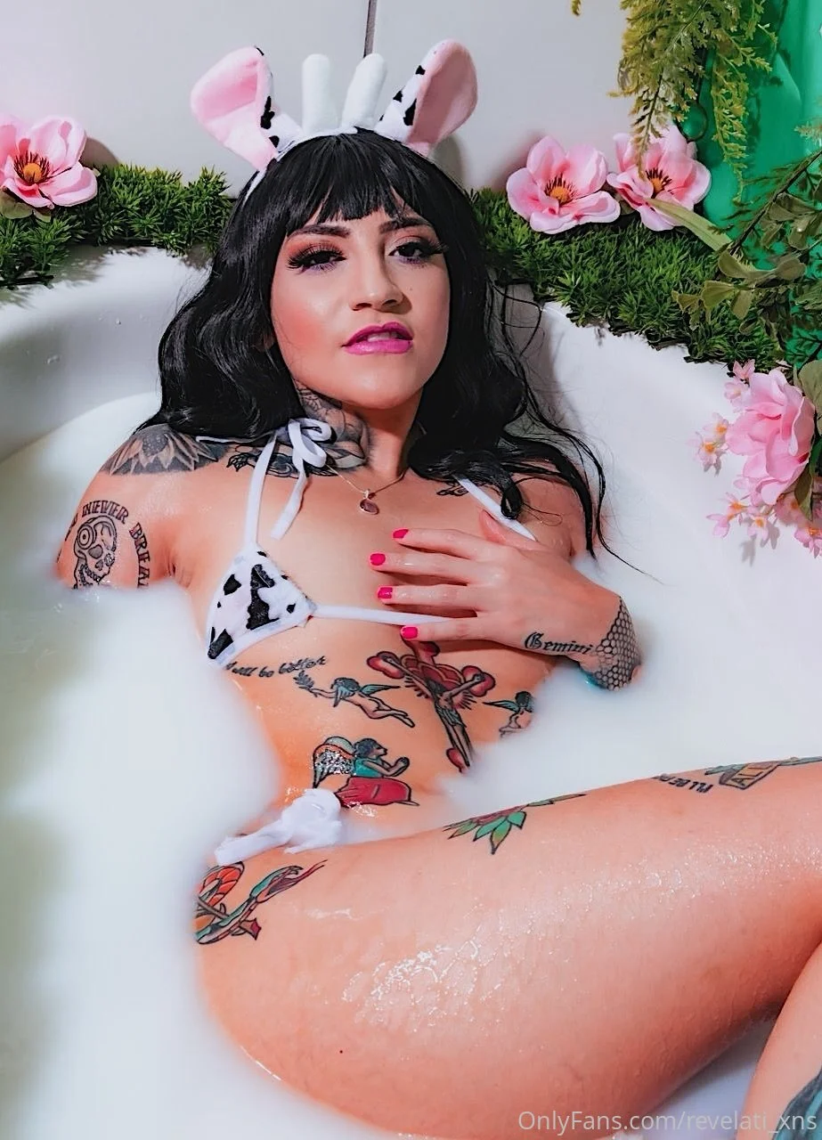 𝐊. OnlyFans free account photo 25 - revelati_xns nudes and sex tapes