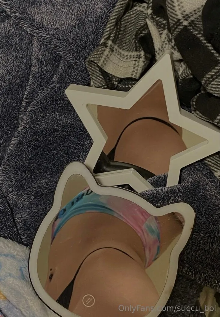 Zombrat OnlyFans free account photo 33 - succu_boi nudes and sex tapes