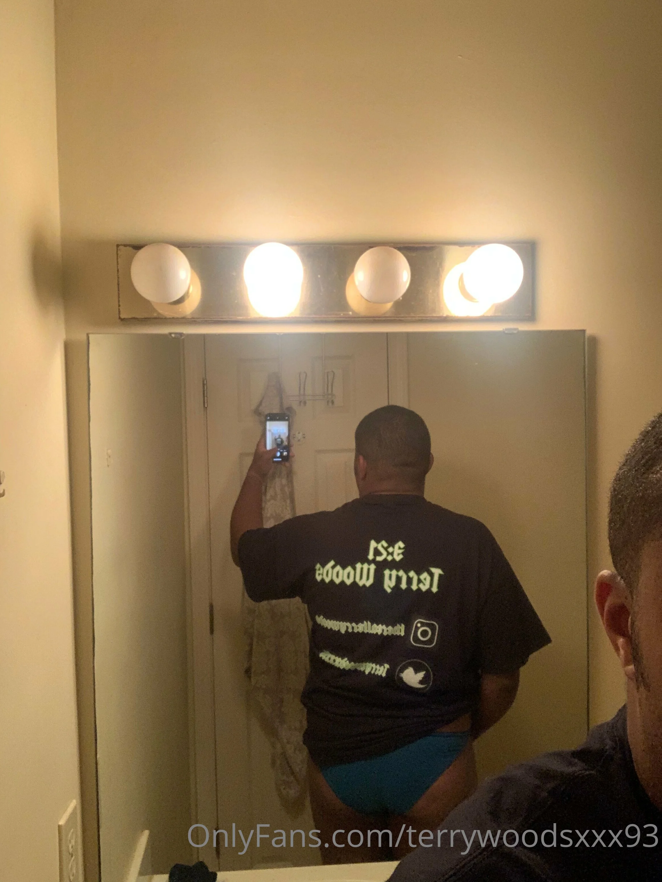 Terry Woods OnlyFans free account photo 21 - terrywoodsxxx93 nudes and sex tapes