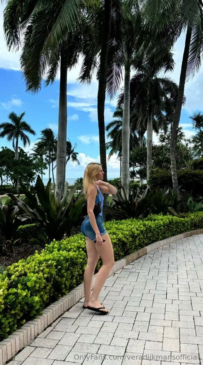 Vera 🍑 OnlyFans free account photo 11 - veradijkmansofficial nudes and sex tapes