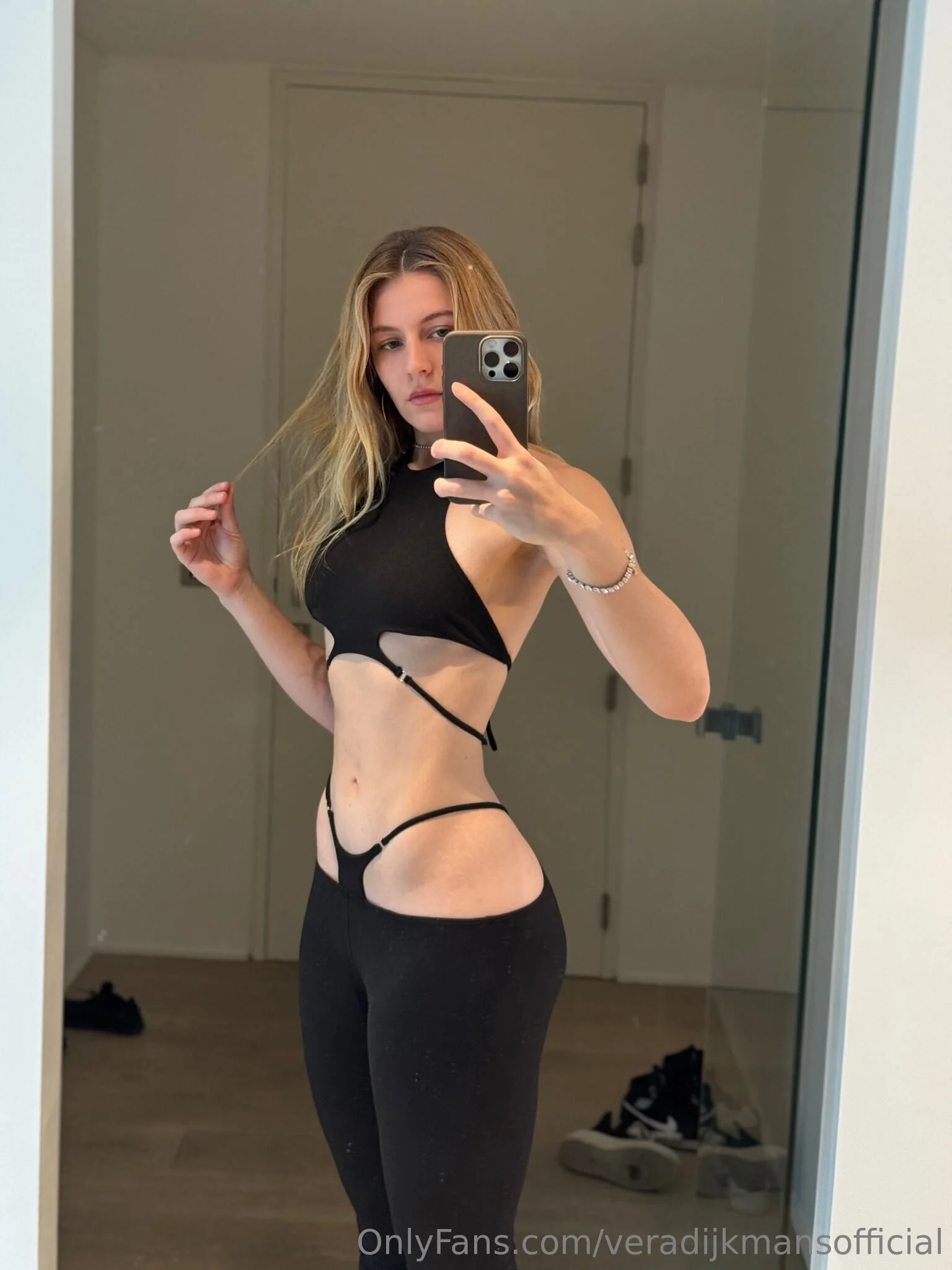 Vera 🍑 OnlyFans free account photo 9 - veradijkmansofficial nudes and sex tapes