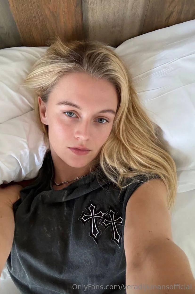 Vera 🍑 OnlyFans free account photo 8 - veradijkmansofficial nudes and sex tapes