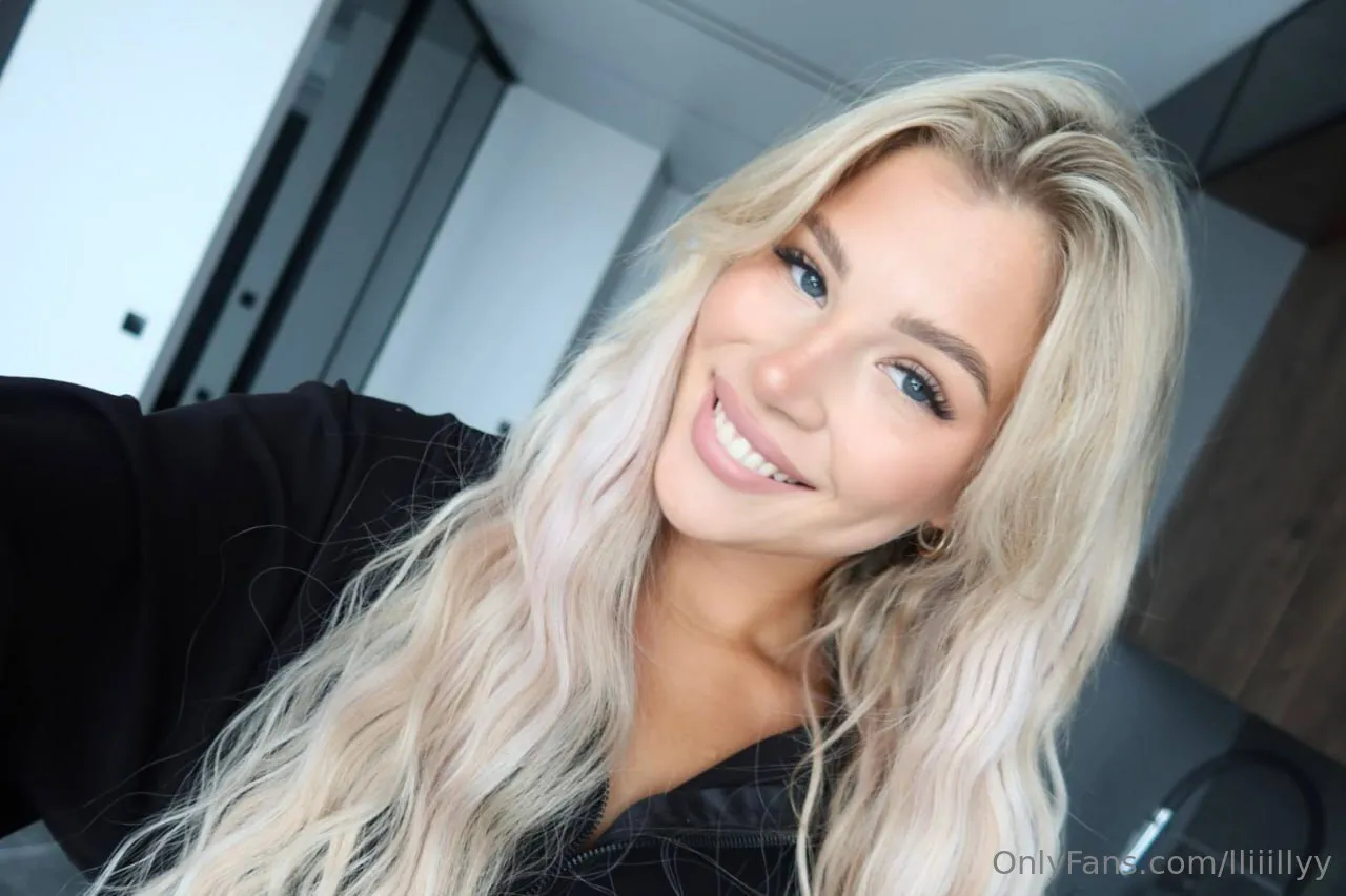 Lily ☀️ Your softest addiction ☁️ OnlyFans free account photo 2 - lliiillyy nudes and sex tapes