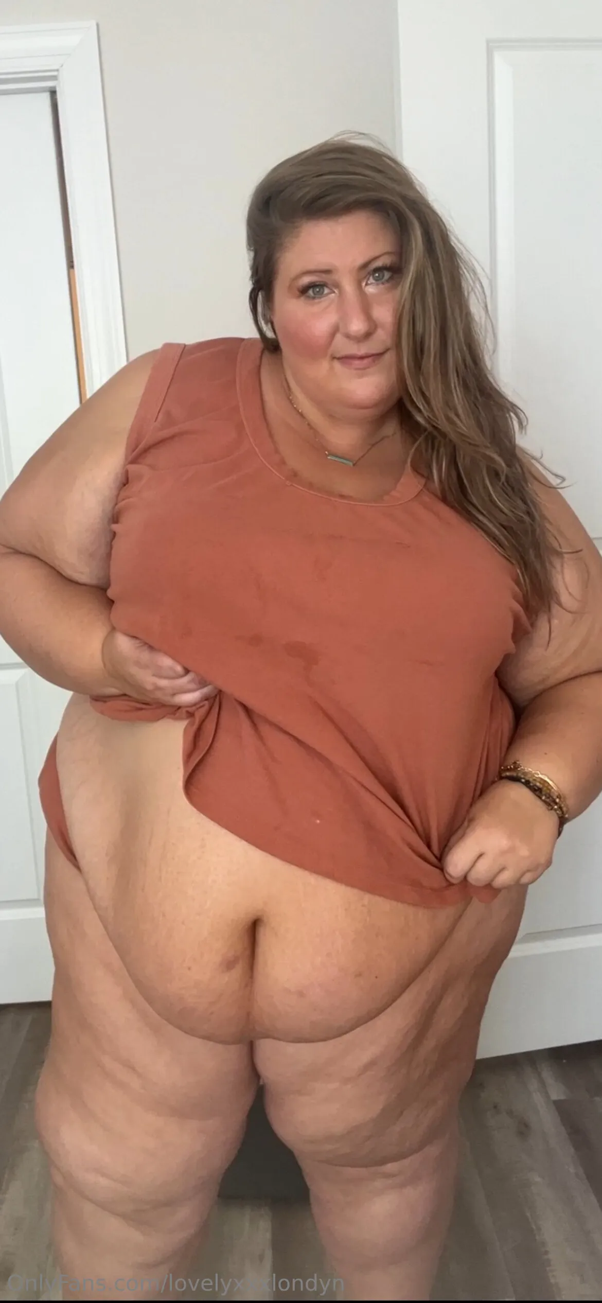 LovelyXXXLondyn OnlyFans free account photo 9 - lovelyxxxlondyn nudes and sex tapes