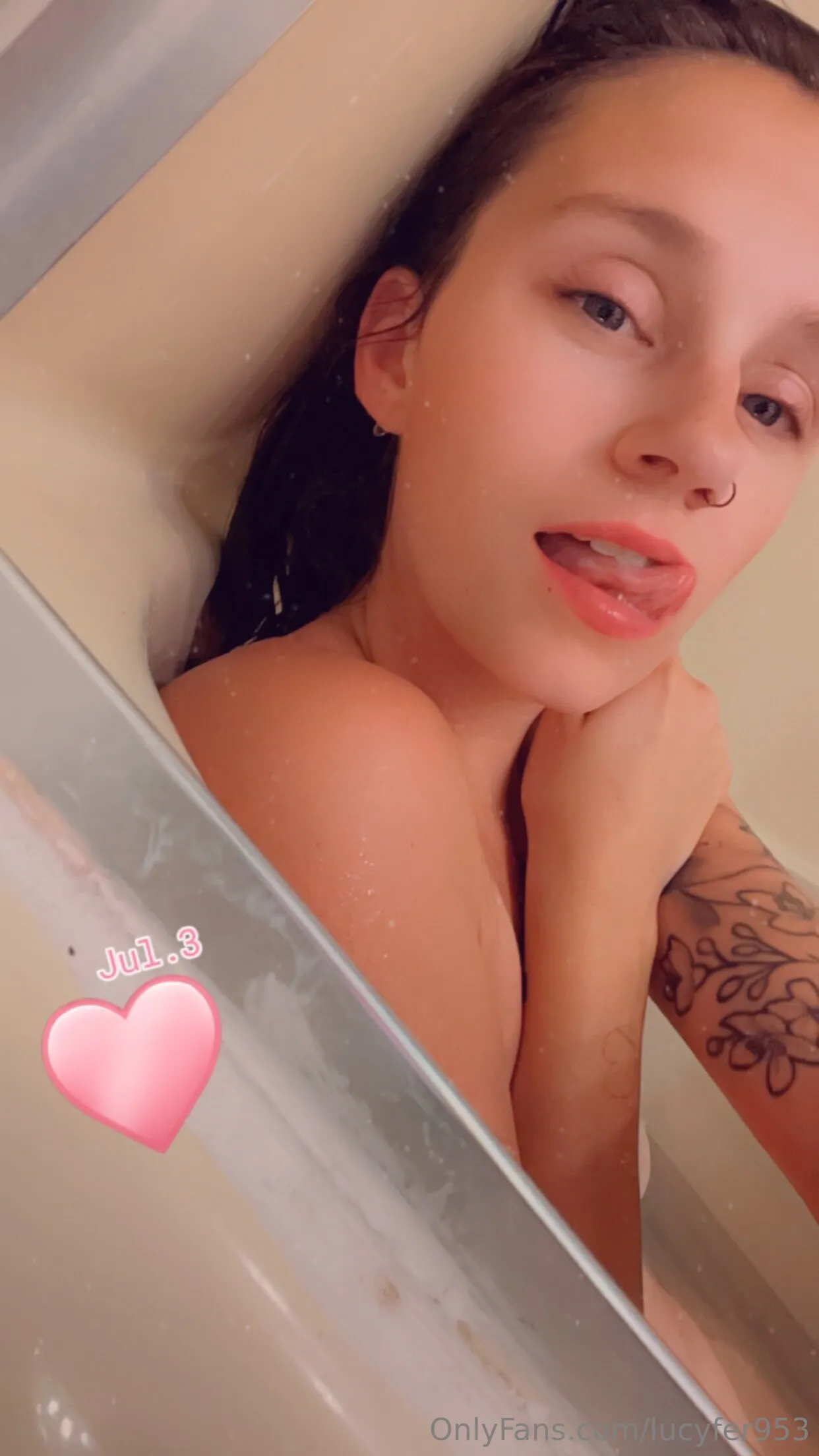 Hotmessmama OnlyFans free account photo 16 - lucyfer953 nudes and sex tapes