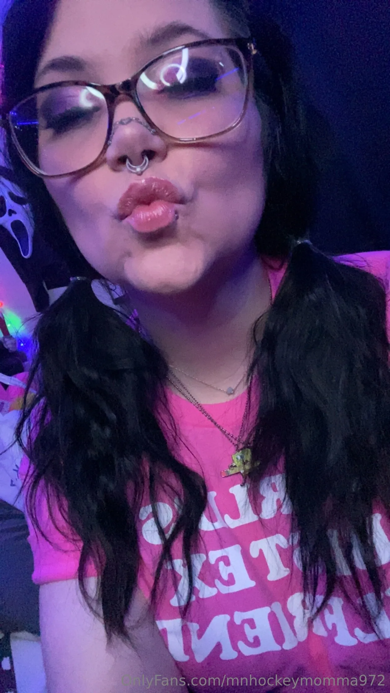 Mnhockeymomma972 OnlyFans free account photo 8 - mnhockeymomma972 nudes and sex tapes