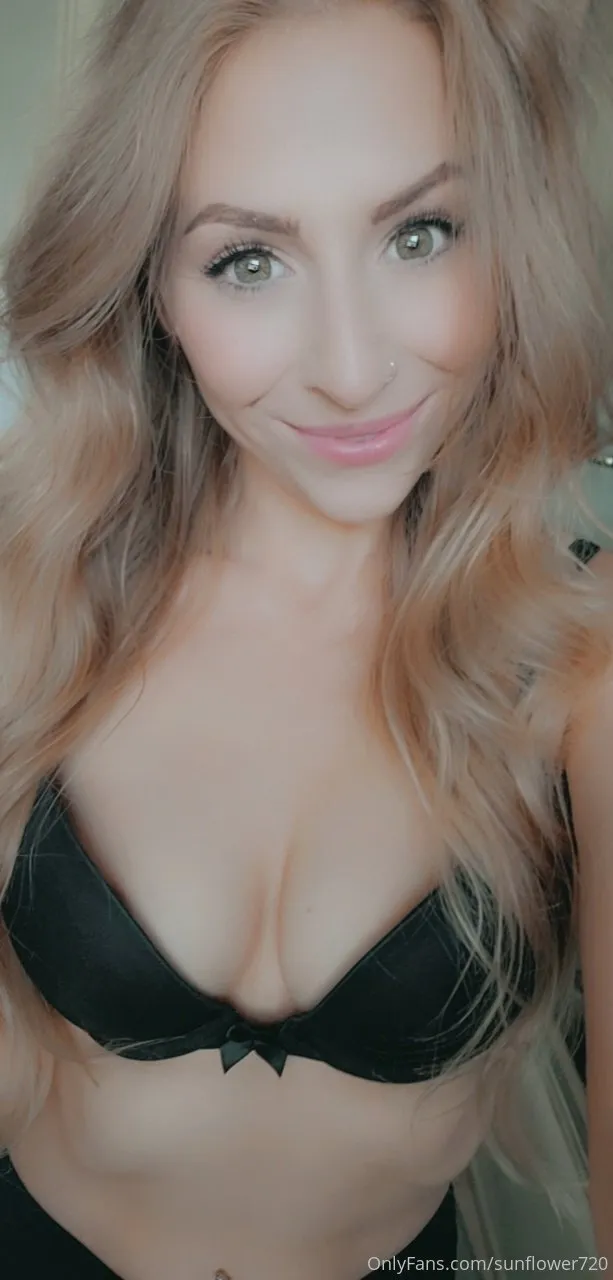 Sunny OnlyFans free account photo 4 - sunflower720 nudes and sex tapes