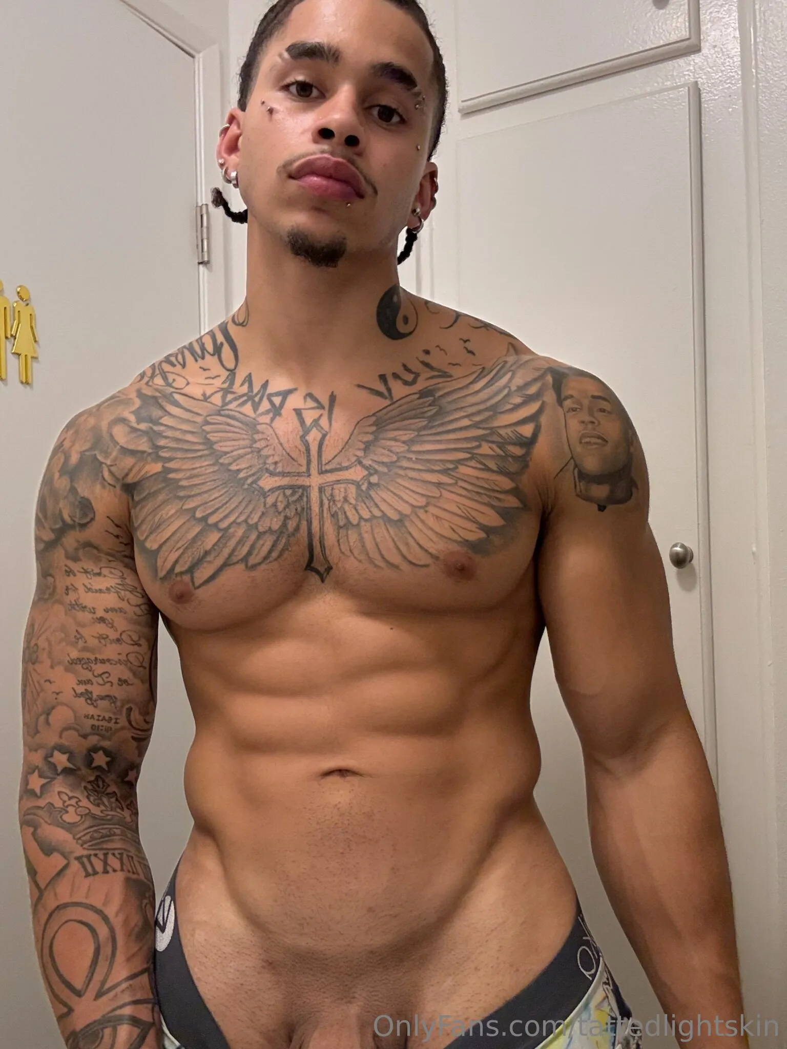 Valentino OnlyFans free account photo 7 - tattedlightskin nudes and sex tapes
