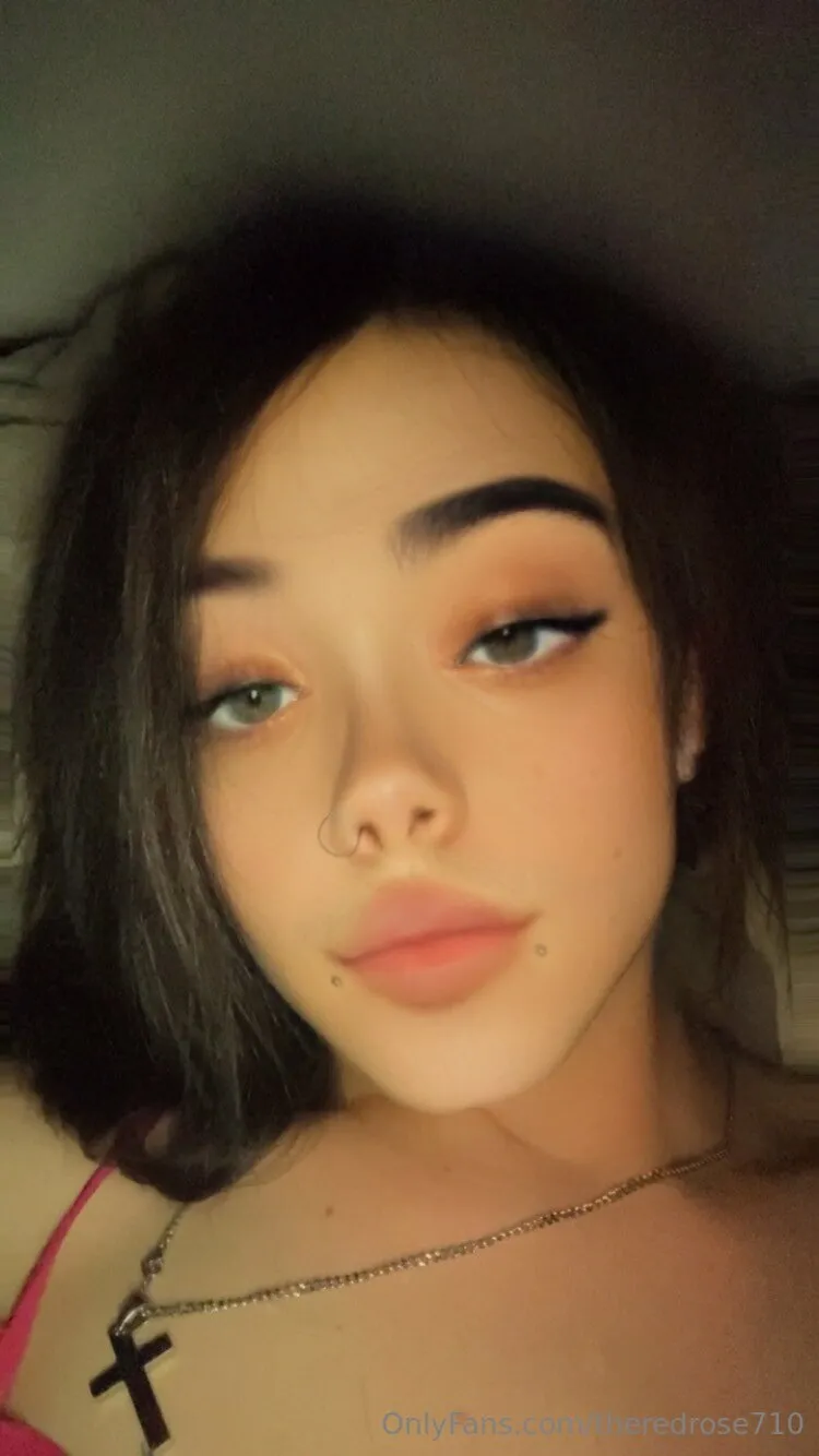 🖤🏳️‍⚧️Emo transgirl🏳️‍⚧️🖤 OnlyFans free account photo 10 - theredrose710 nudes and sex tapes