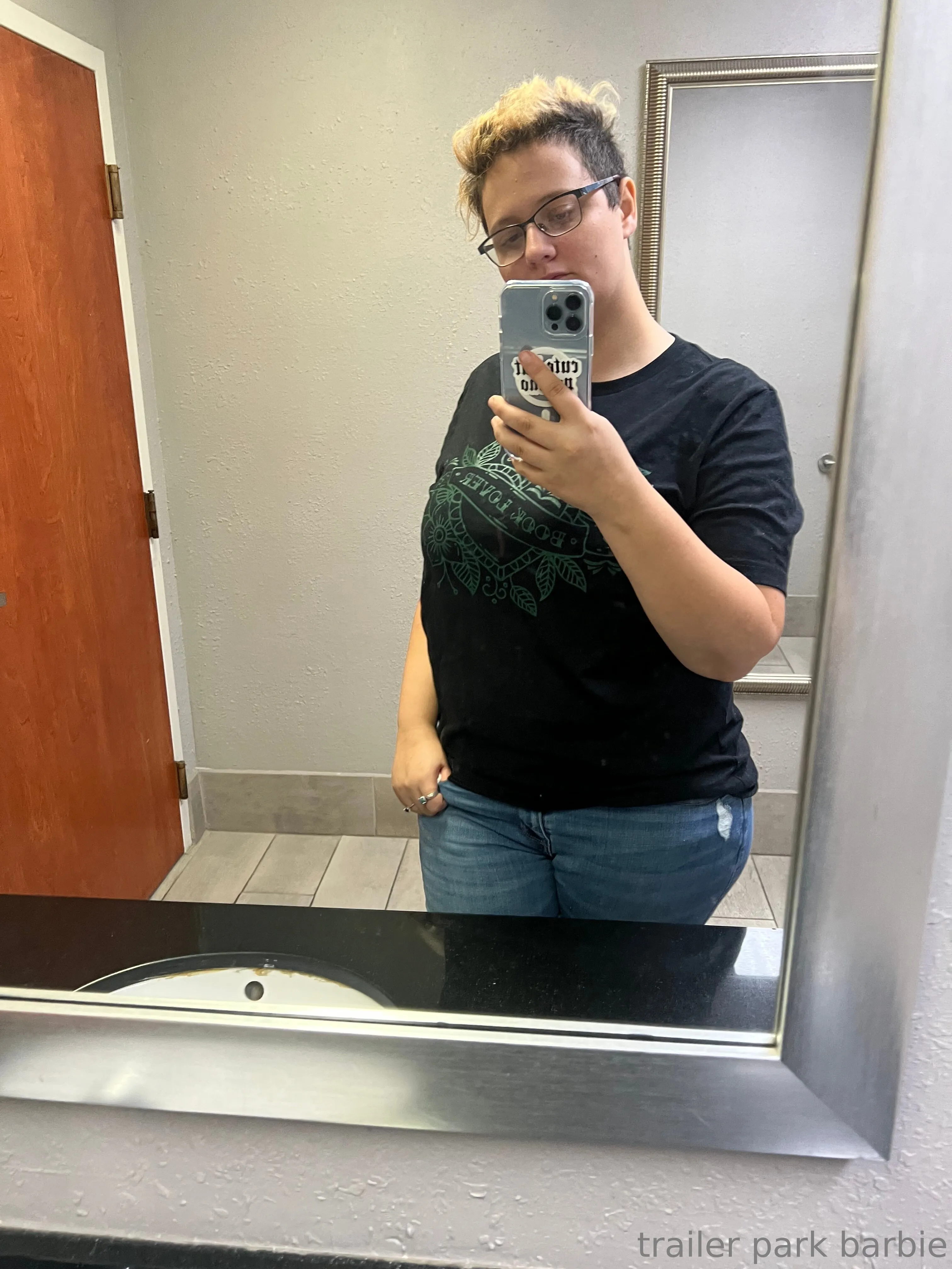 Trailerparkbarbie OnlyFans free account photo 2 - trailerparkbarbiefree nudes and sex tapes