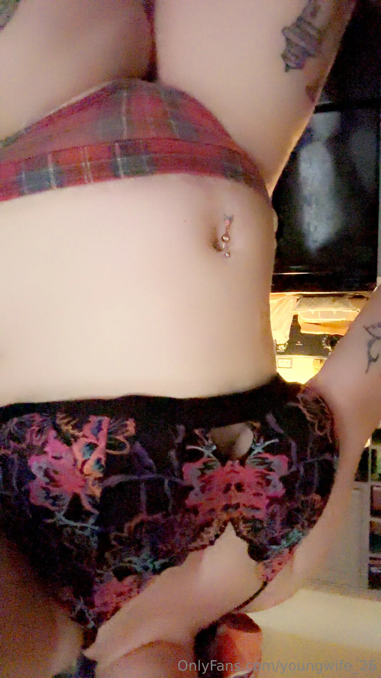 Youngwife_26 OnlyFans free account photo 10 - youngwife_26 nudes and sex tapes